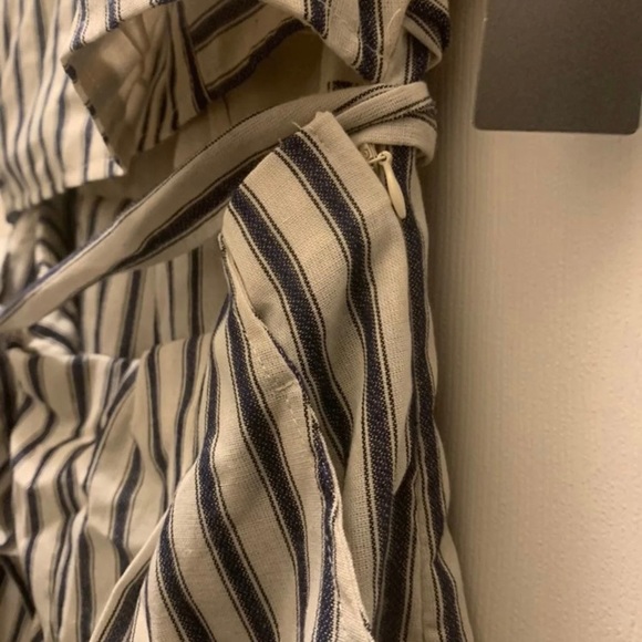 NWT LULUS Jumpsuit - Picture 8 of 12